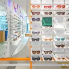 Entreprises 2 image ACE & TATE detailhandel in fotografische en optische artikelen en in precisieinstrumenten in gespecialiseerde winkels dans Kortrijk VWV