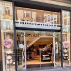 Entreprises 4 image HUNKEMÖLLER LEYSSTRAAT ANTWERPEN vervaardiging van vloerkleden en tapijt dans Antwerp VAN