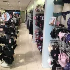 Entreprises 3 image HUNKEMÖLLER vervaardiging van vloerkleden en tapijt dans Diest VBR