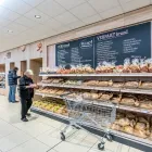 Entreprises 12 image LIDL detailhandel in niet-gespecialiseerde winkels waarbij voedings- en genotmiddelen overheersen (verkoopsoppervlakte tussen 400 m² en minder dan 2500 m²) dans Deurne VAN