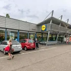 Entreprises 14 image LIDL detailhandel in niet-gespecialiseerde winkels waarbij voedings- en genotmiddelen overheersen (verkoopsoppervlakte tussen 400 m² en minder dan 2500 m²) dans Seraing WLG