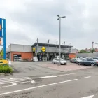 Entreprises 18 image LIDL detailhandel in niet-gespecialiseerde winkels waarbij voedings- en genotmiddelen overheersen (verkoopsoppervlakte tussen 400 m² en minder dan 2500 m²) dans Sint-Niklaas VOV
