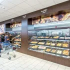 Entreprises 2 image LIDL detailhandel in niet-gespecialiseerde winkels waarbij voedings- en genotmiddelen overheersen (verkoopsoppervlakte tussen 400 m² en minder dan 2500 m²) dans Scherpenheuvel-Zichem VBR