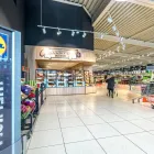 Entreprises 1 image LIDL detailhandel in niet-gespecialiseerde winkels waarbij voedings- en genotmiddelen overheersen (verkoopsoppervlakte tussen 400 m² en minder dan 2500 m²) dans Machelen VBR