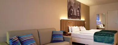 Entreprises 2 image HOLIDAY INN BRUSSELS - SCHUMAN hotels en dergelijke accommodatie dans Brussels