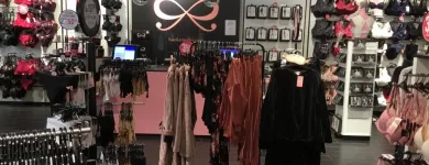 Entreprises 2 image HUNKEMÖLLER BD. RAYMOND POINCARÉ LIÈGE vervaardiging van vloerkleden en tapijt dans Liège WLG