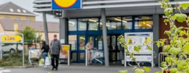 Entreprises 2 image LIDL detailhandel in niet-gespecialiseerde winkels waarbij voedings- en genotmiddelen overheersen (verkoopsoppervlakte tussen 400 m² en minder dan 2500 m²) dans Châtelineau WHT