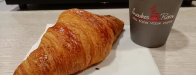 Entreprises 4 image 'T CROISSANTJE ambachtelijke vervaardiging van brood en van vers banketbakkerswerk dans Erembodegem VOV