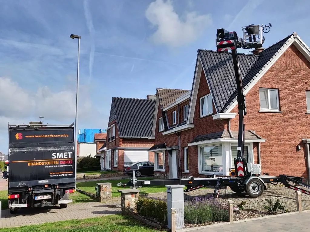 Entreprises 3 image SMET KACHELS-BRANDSTOFFEN-SCHOORSTEENVEGEN